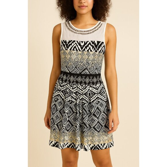 Roz & Ali Sleeveless Fit & Flare Dress - Picture 1 of 4